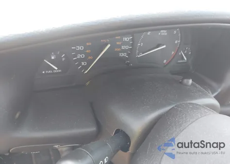 2002 Saturn S-Series Sl2 from USA, damaged, VIN 1G8ZK52772Z204747